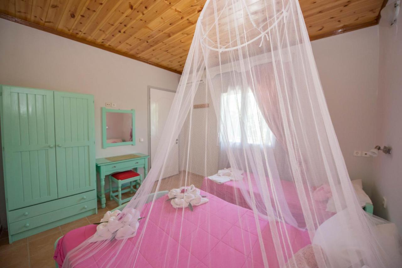 Villa Eleni Holidays Resort With Swimming Pool, Сидарион Экстерьер фото