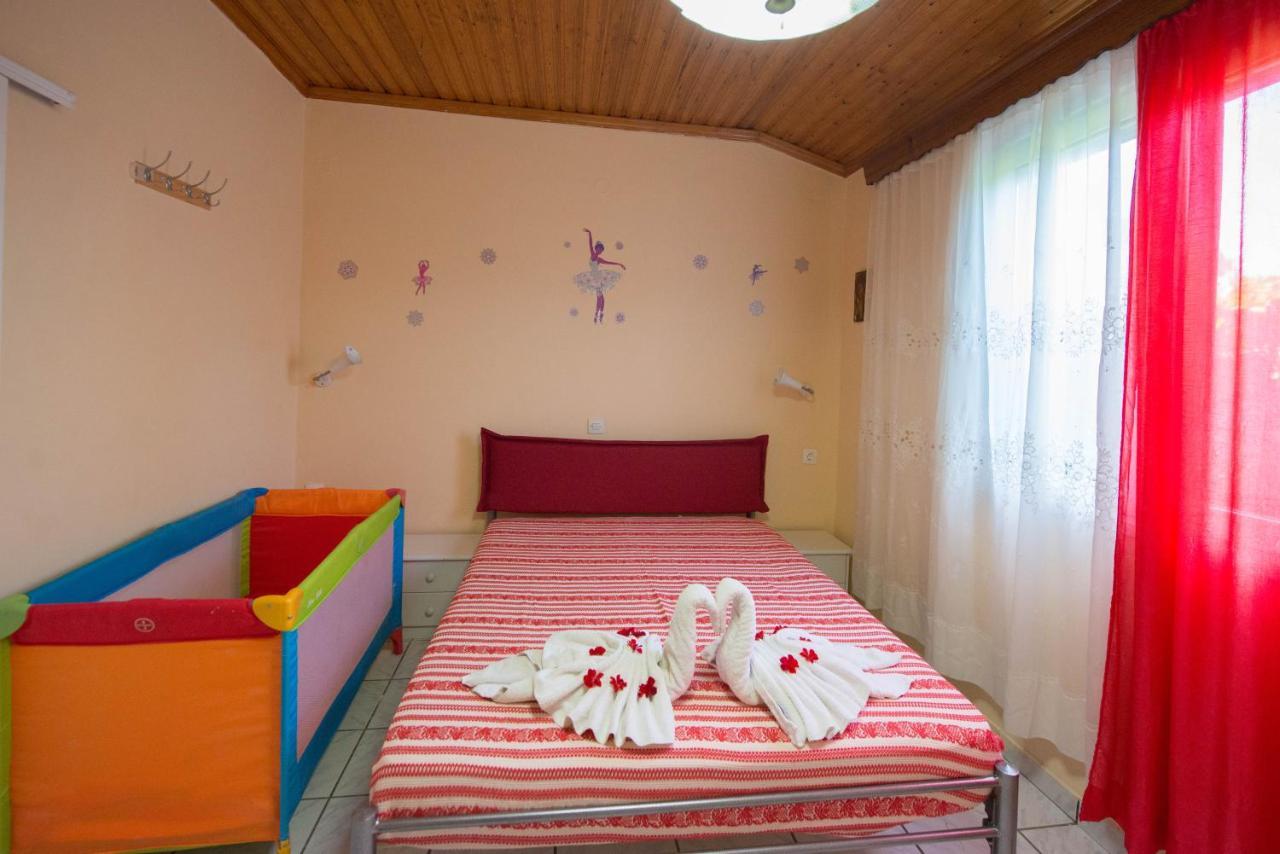 Villa Eleni Holidays Resort With Swimming Pool, Сидарион Экстерьер фото