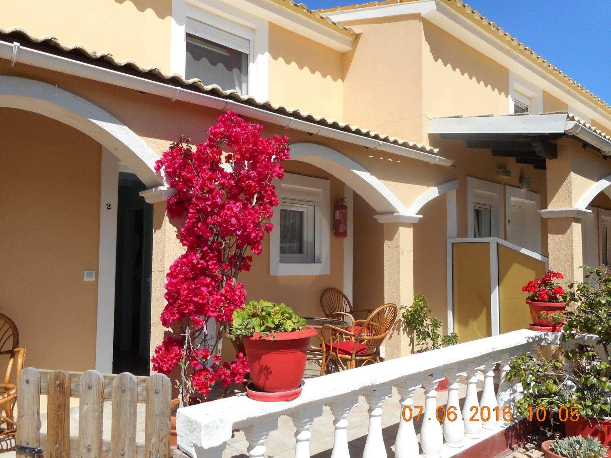Villa Eleni Holidays Resort With Swimming Pool, Сидарион Экстерьер фото